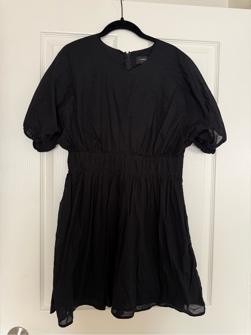 Banana Republic Black Puff-Sleeve Women’s Dress